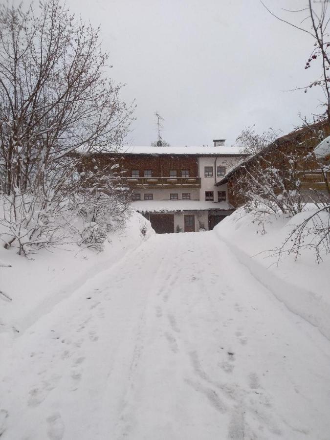Pension Egner-Riess อาร์นบรุค ภายนอก รูปภาพ